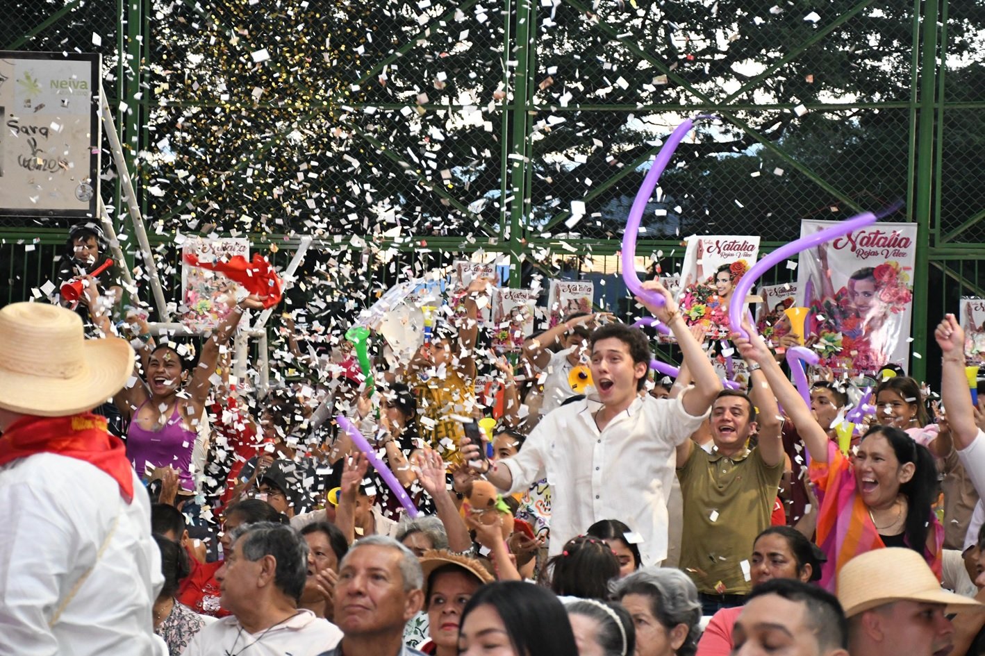 Con música, baile y cultura, El Caguán celebró su ronda sampedrina
