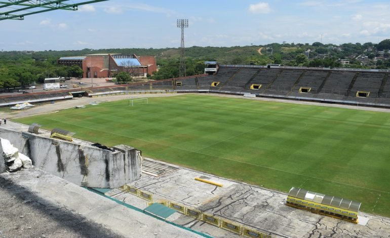 Alcalde Germán Casagua reafirma compromiso con la recuperación del estadio Guillermo Plazas Alcid