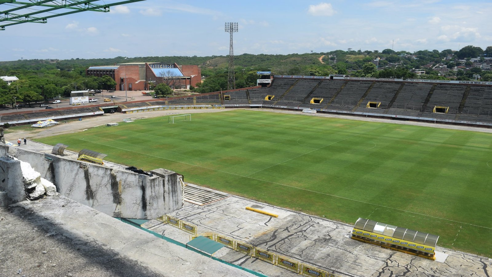 Alcalde Germán Casagua reafirma compromiso con la recuperación del estadio Guillermo Plazas Alcid