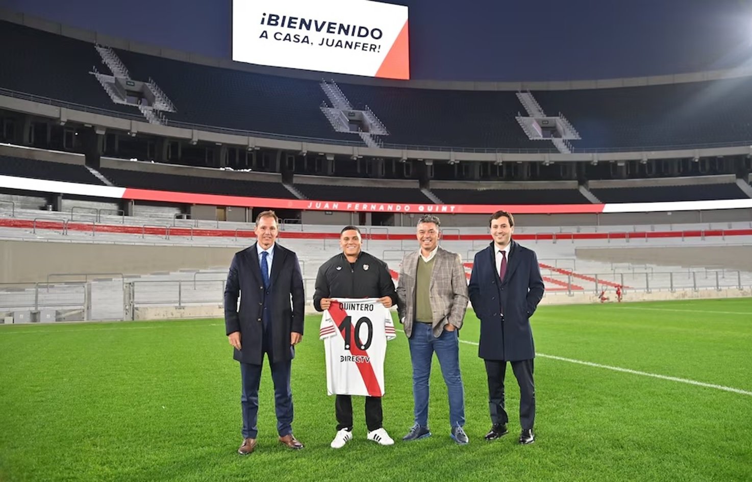 Juan Fernando Quintero regresa como ídolo a River Plate