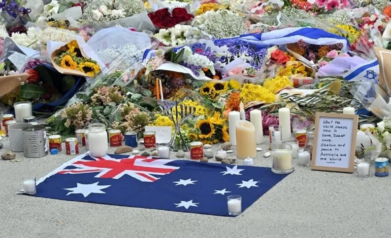 Australia mantiene en cuidados intensivos a 12 heridos tras el ataque en Bondi, Sídney