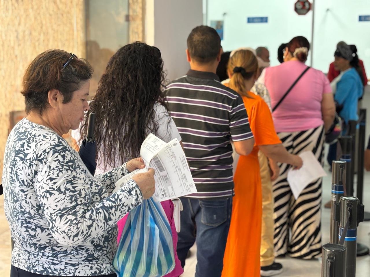 Desde hoy los neivanos pueden ponerse al día con el predial