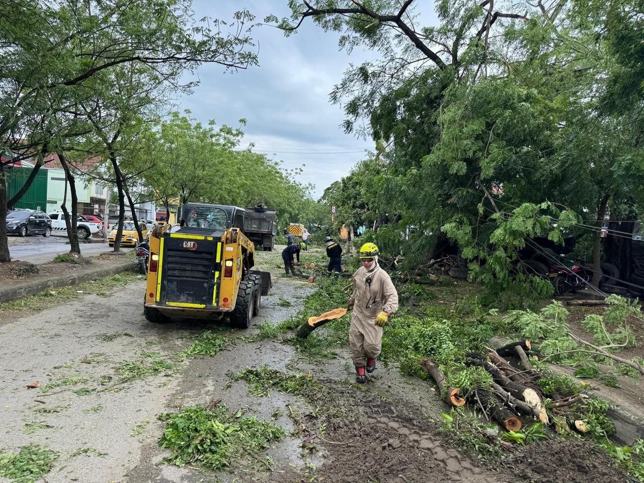 Alcaldía de Neiva avanza en atención de emergencias tras fuertes lluvias