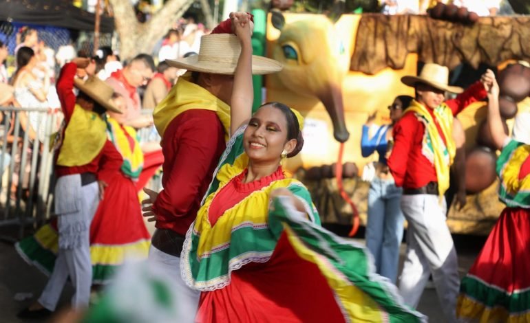 Alcalde Casagua habilitará más de 5 mil espacios gratuitos para que la gente disfrute las fiestas de San Pedro