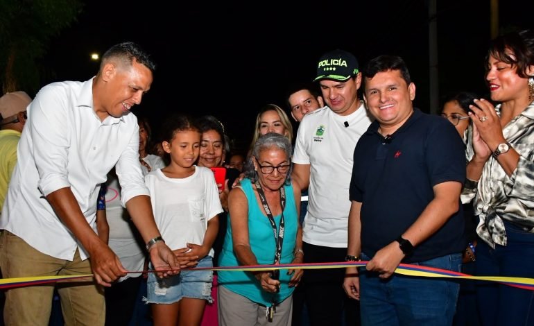 Barrio Alfonso López cuenta con nueva expansión de alumbrado público